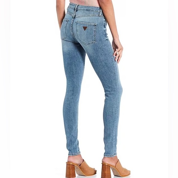 Guess jeans BNWOT - Picture 2 of 13